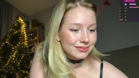 Audrey online show from December 20, 12:08 am