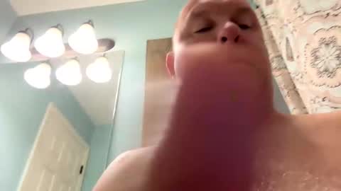 Snapshot of hornieecum chatting on December 15, 12:06 pm hornieecum online show from December 15, 12:06 pm