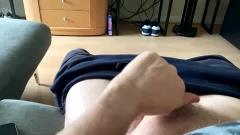 Snapshot of horny_147 chatting on September 23, 2:20 pm Cum suck Me off online show from September 23, 2:20 pm