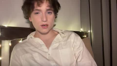 Extaz Athrey Howard online show from September 13, 1:44 pm