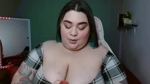 Snapshot of horny_neighbors_ chatting on December 24, 3:49 am onlyTiffany I broke up with frank 10 days ago online show from December 24, 3:49 am