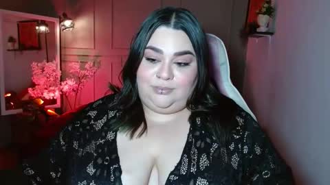 Snapshot of horny_neighbors_ chatting on December 5, 5:49 am onlyTiffany I broke up with frank 10 days ago online show from December 5, 5:49 am