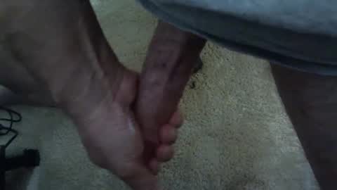 Snapshot of hornyallday_6969 chatting on January 1, 10:24 pm hornyallday_6969 online show from January 1, 10:24 pm