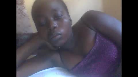 hornygal001 online show from January 7, 4:39 am