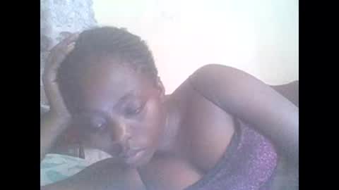 hornygal001 online show from February 4, 12:33 pm