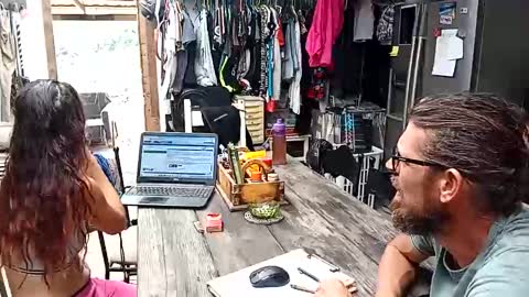 Snapshot of hornyhippies0080 chatting on October 19, 10:49 am Nix D online show from October 19, 10:49 am