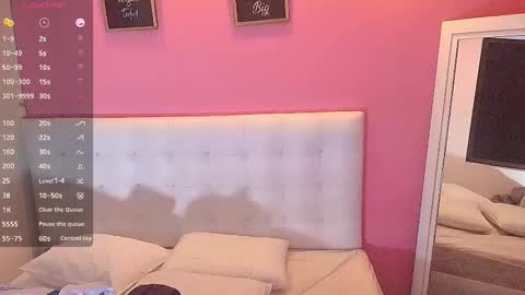 Snapshot of hornyhousekeeper_ chatting on February 23, 12:05 pm Valentina online show from February 23, 12:05 pm