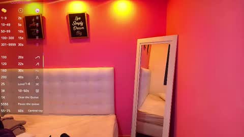 Snapshot of hornyhousekeeper_ chatting on March 4, 12:12 pm Valentina online show from March 4, 12:12 pm