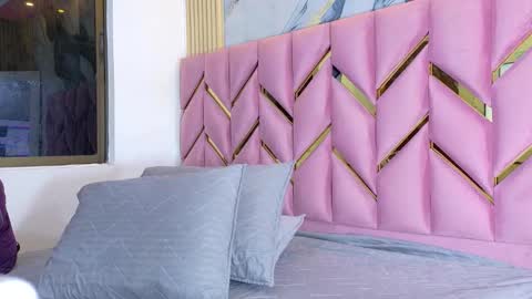 Snapshot of hornyhousekeeper_ chatting on September 16, 12:28 pm Valentina online show from September 16, 12:28 pm