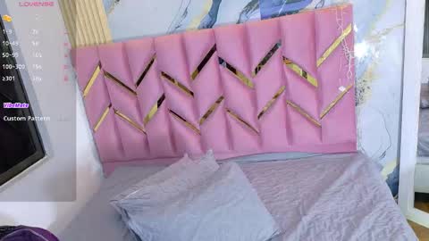 Snapshot of hornyhousekeeper_ chatting on September 17, 12:29 pm Valentina online show from September 17, 12:29 pm