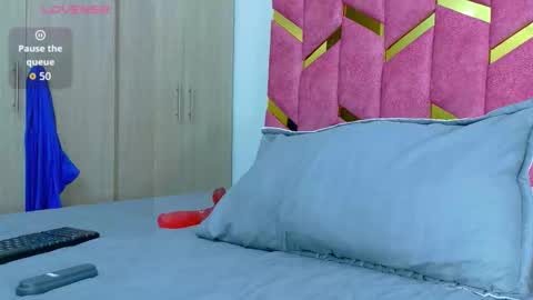 Snapshot of hornyhousekeeper_ chatting on October 25, 3:29 pm Valentina online show from October 25, 3:29 pm