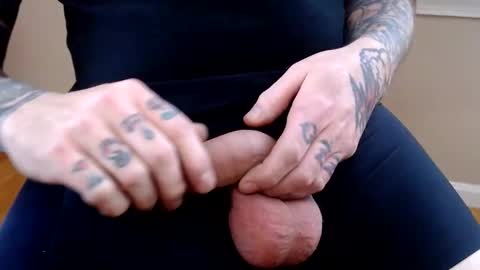 Snapshot of hornyhumpers chatting on February 10, 2:26 pm Hornyhumper online show from February 10, 2:26 pm