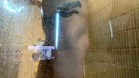 Snapshot of hornyhumpers chatting on February 27, 12:32 am Hornyhumper online show from February 27, 12:32 am