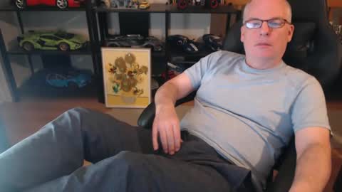 Snapshot of hornynthick70 chatting on March 8, 2:34 am hornynthick70 online show from March 8, 2:34 am