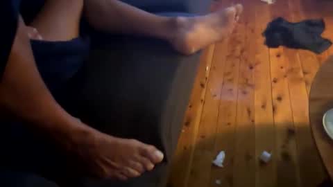 hornyonelooking1 online show from October 6, 10:56 am