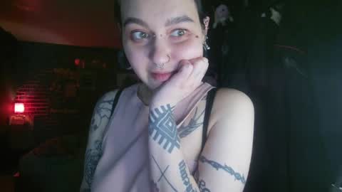 Messalina Horror online show from February 16, 6:10 am