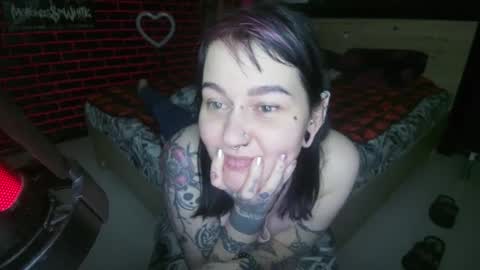 Messalina Horror online show from September 14, 5:17 am