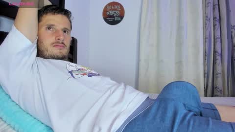 horse_man2 online show from October 16, 1:50 am