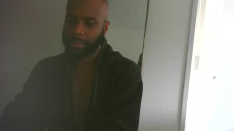 Snapshot of horus00 chatting on February 8, 1:11 pm Horus00 online show from February 8, 1:11 pm