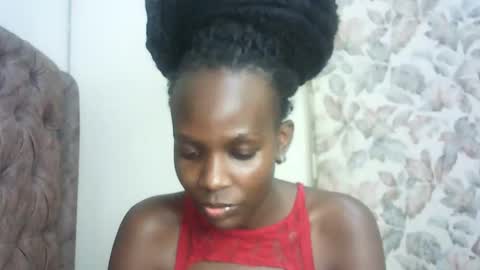 Millie online show from October 16, 6:53 pm