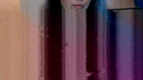 Snapshot of hot_big_ass chatting on February 10, 12:29 pm v online show from February 10, 12:29 pm