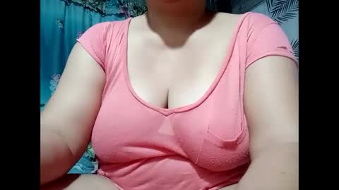 hot_boobs21 online show from September 19, 10:10 pm