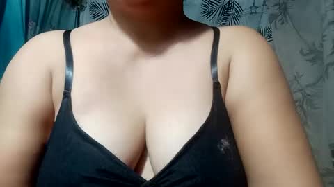 hot_boobs21 online show from November 22, 11:31 am