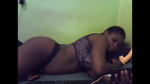 Snapshot of hot_girlly chatting on November 16, 3:34 am hot_girlly online show from November 16, 3:34 am