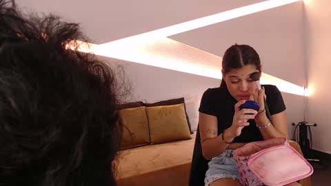 Alana online show from January 31, 8:54 pm