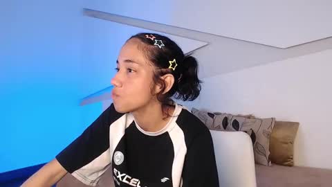 Alana online show from October 23, 9:35 pm