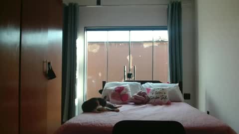 couple without tabus online show from September 23, 10:07 am