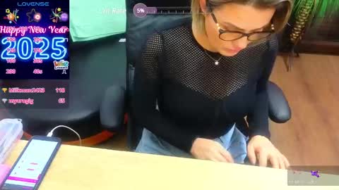 Lisa online show from February 5, 10:51 am