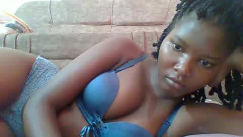 love online show from February 12, 8:27 am