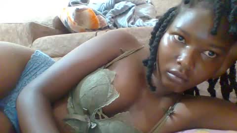 love online show from March 3, 3:41 am