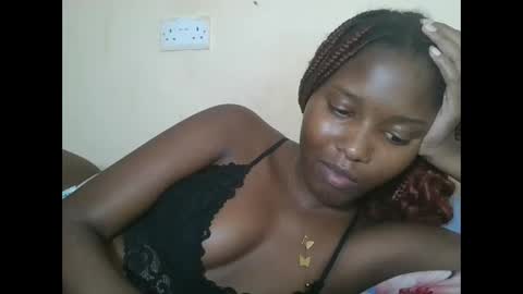 love online show from October 1, 8:04 pm