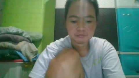 hotchicks4uxx online show from February 5, 10:44 pm