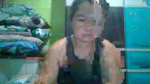 hotchicks4uxx online show from February 17, 9:30 pm