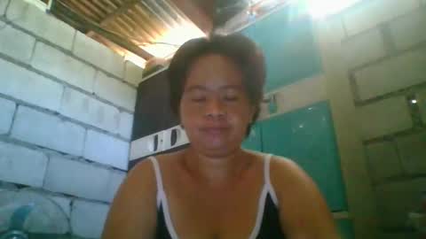 hotchicks4uxx online show from December 15, 1:54 am