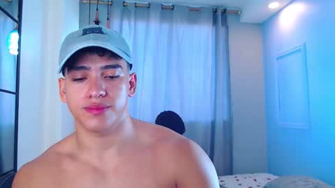 Hussain   aaron and Ekko online show from November 22, 1:10 pm