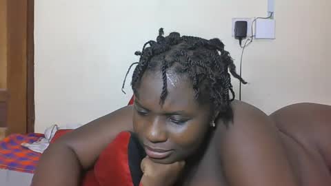 Snapshot of hotebbbyy chatting on December 22, 8:47 pm EBBY online show from December 22, 8:47 pm