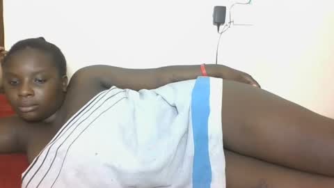 Snapshot of hotebbbyy chatting on January 4, 7:34 am EBBY online show from January 4, 7:34 am