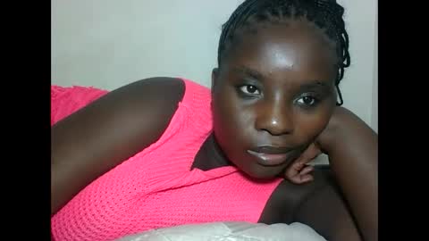 Snapshot of hotebbbyy chatting on November 10, 9:14 pm EBBY online show from November 10, 9:14 pm