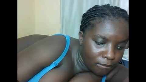 Snapshot of hotebbbyy chatting on November 30, 12:09 pm EBBY online show from November 30, 12:09 pm