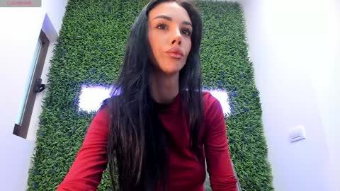 hotfallingdevil online show from September 9, 10:48 am