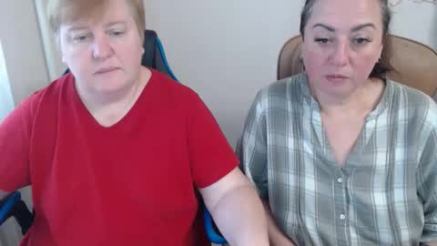 Snapshot of hotfiremommy chatting on October 28, 11:47 am LimonkaFire online show from October 28, 11:47 am