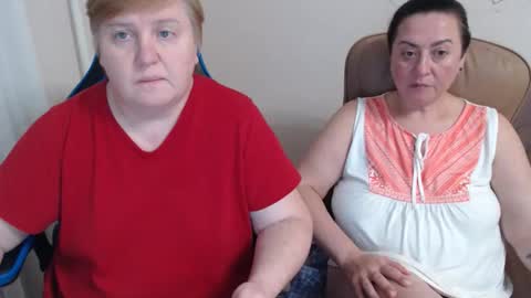 Snapshot of hotfiremommy chatting on November 9, 9:13 pm LimonkaFire online show from November 9, 9:13 pm