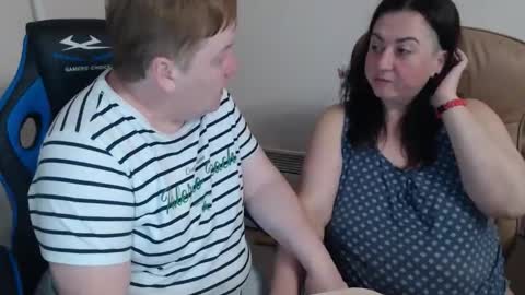 Snapshot of hotfiremommy chatting on November 23, 9:25 pm LimonkaFire online show from November 23, 9:25 pm