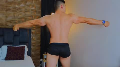 felipe  marcello online show from February 24, 11:19 pm