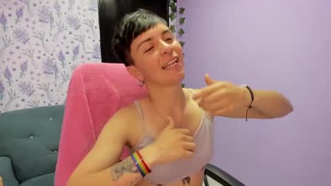 hannah online show from October 8, 2:31 am