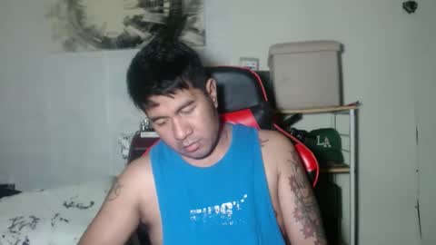 Snapshot of hothunkybear23 chatting on October 19, 4:13 am Khel online show from October 19, 4:13 am